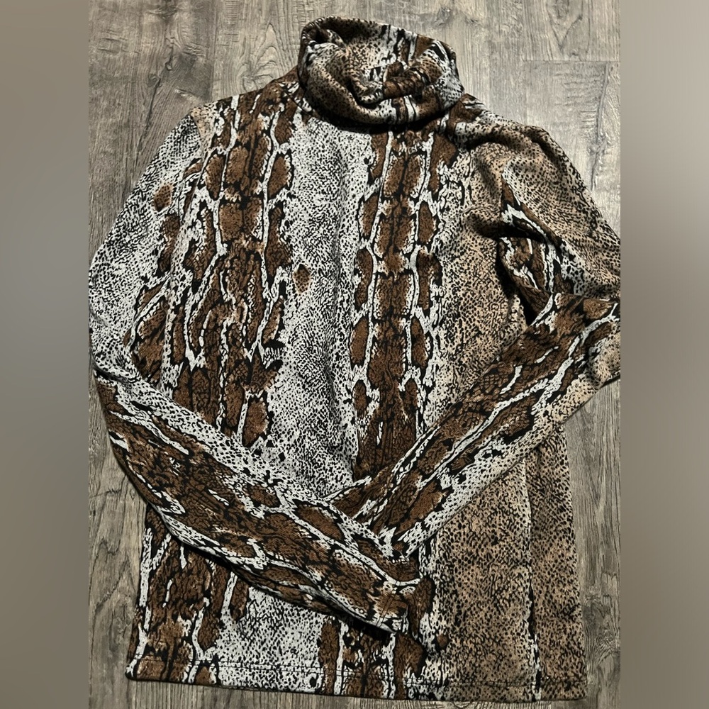 Zara long sleeve shirt